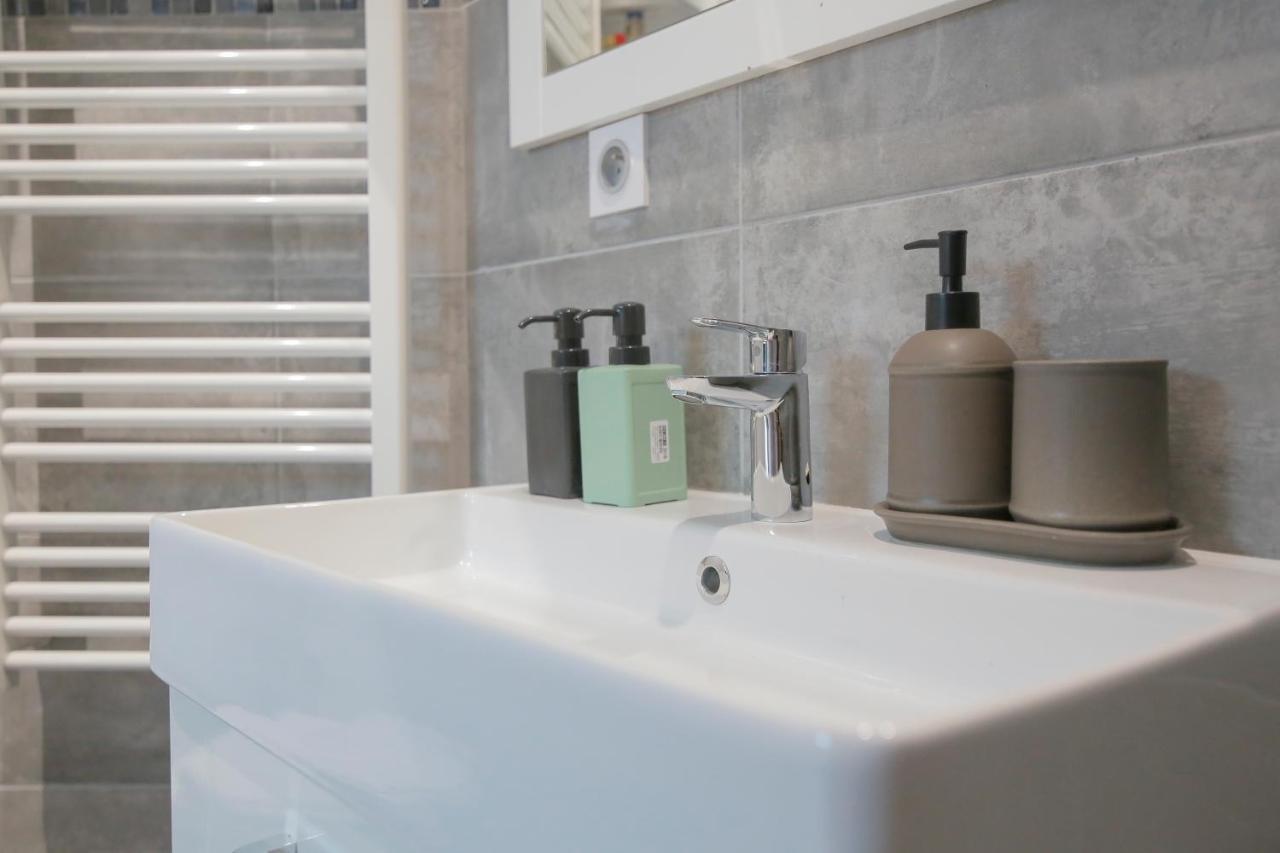 La Foret, T2 Hypercentre Chic Et Cosy, Wifi Par Sovalfi Saint-Etienne  Luaran gambar